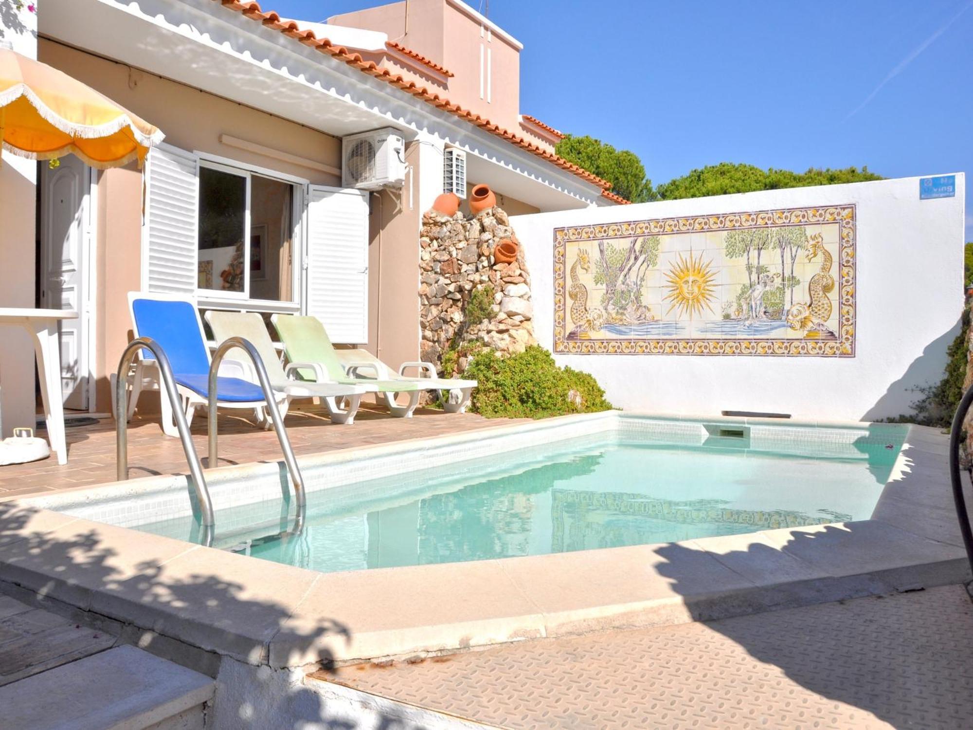 Horacio Villa Is Located Near The Center Of Vilamoura Exterior photo